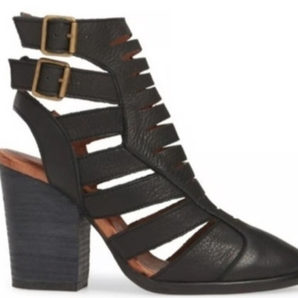 Free People Hayes Ankle Booties Multi Strap Buckles Sz 39 Chunky Heel Black